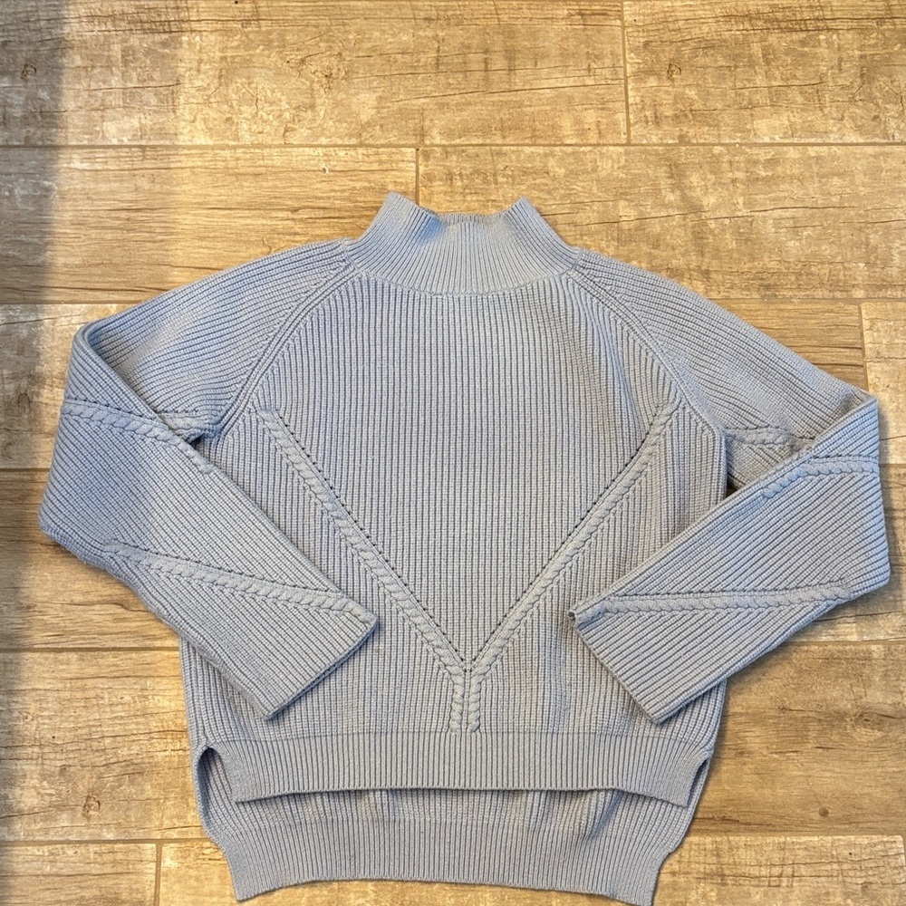 Women's ribbed knit mock neck sweater
